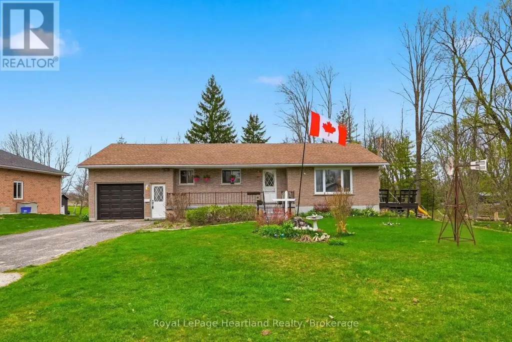21 Brown Street S, Minto